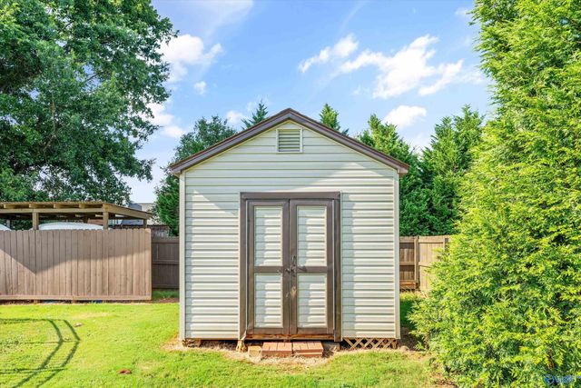 109 Preswick Place, Huntsville, AL 35806