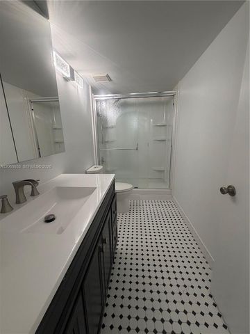8205 Lake Dr 306, Doral, FL 33166