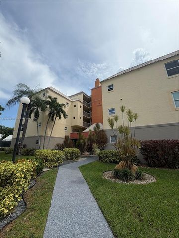8205 Lake Dr 306, Doral, FL 33166