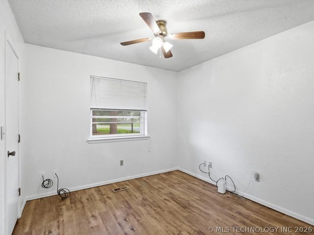 24225 E 112TH Street S, Broken Arrow, OK 74014