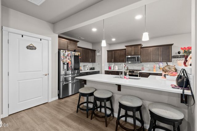 1675 Monarch Lane, Medford, OR 97504
