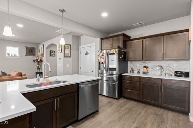 1675 Monarch Lane, Medford, OR 97504