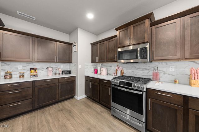 1675 Monarch Lane, Medford, OR 97504