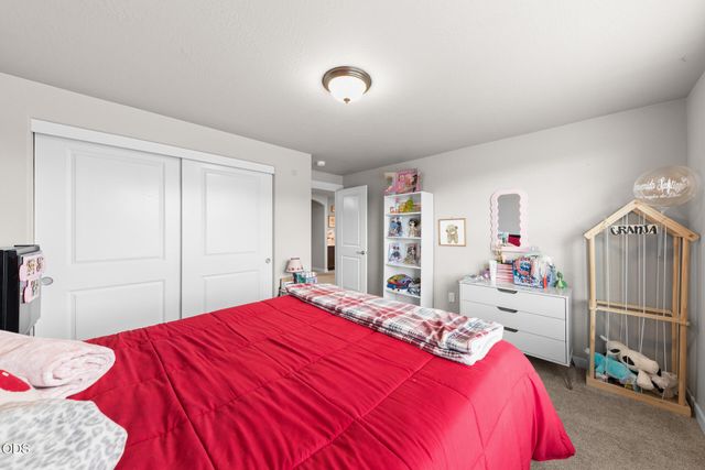1675 Monarch Lane, Medford, OR 97504