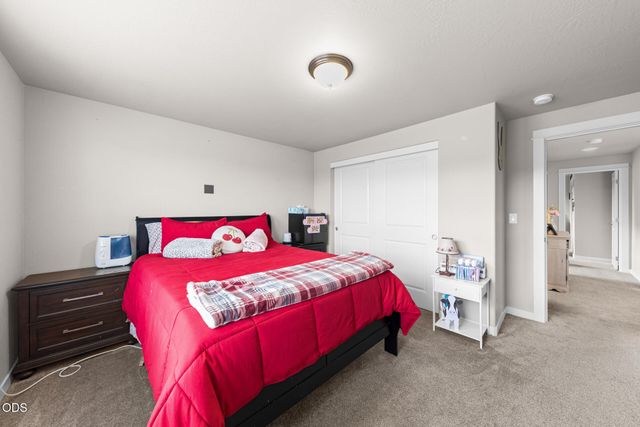 1675 Monarch Lane, Medford, OR 97504