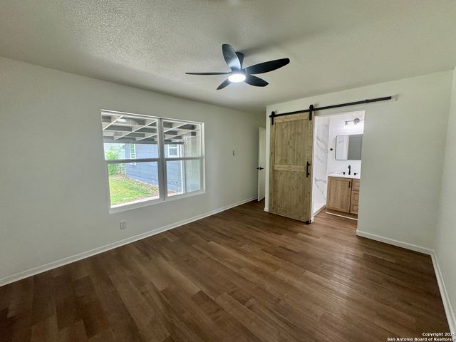 629 Melrose, Seguin, TX 78155