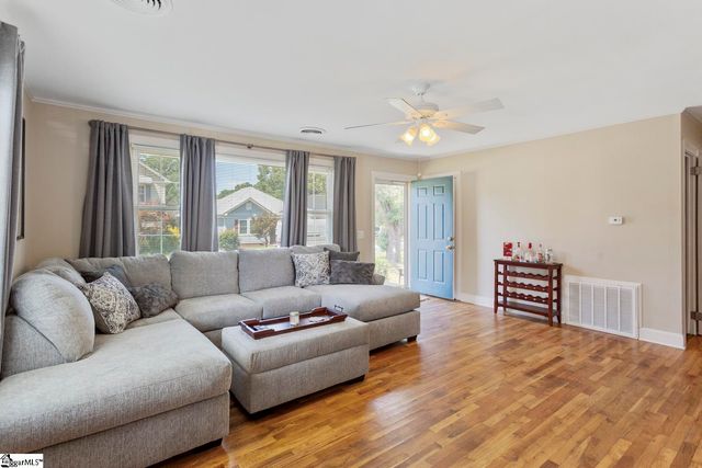 103 Gault Street, Fountain Inn, SC 29644