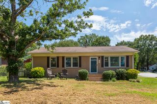 103 Gault Street, Fountain Inn, SC 29644
