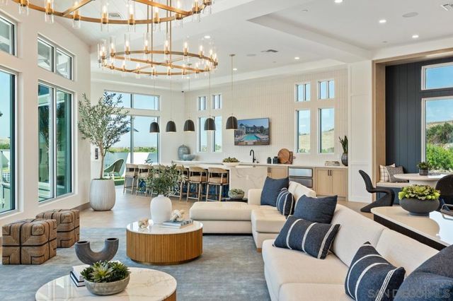 3035 Paseo Belluno 2, Chula Vista, CA 91913