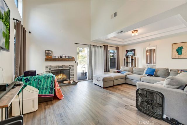 39878 Avenida Miguel Oeste, Murrieta, CA 92563