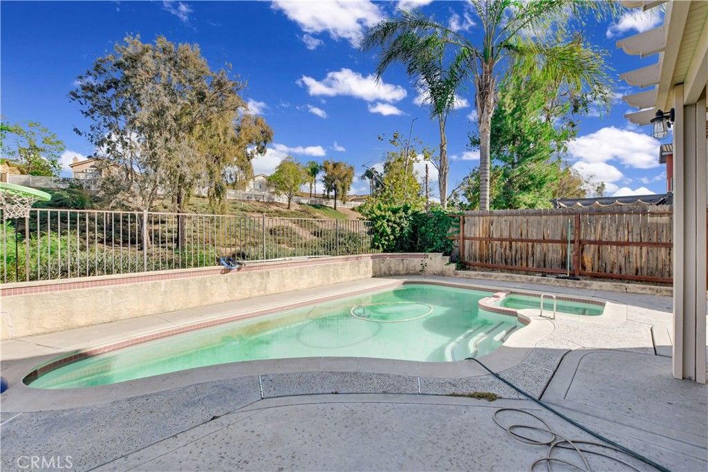Image 35 of property listing at 39878 Avenida Miguel Oeste, Murrieta, CA 92563