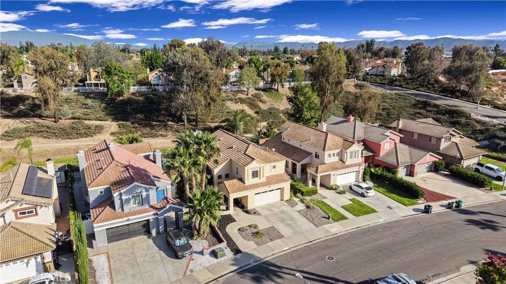 Image 38 of property listing at 39878 Avenida Miguel Oeste, Murrieta, CA 92563