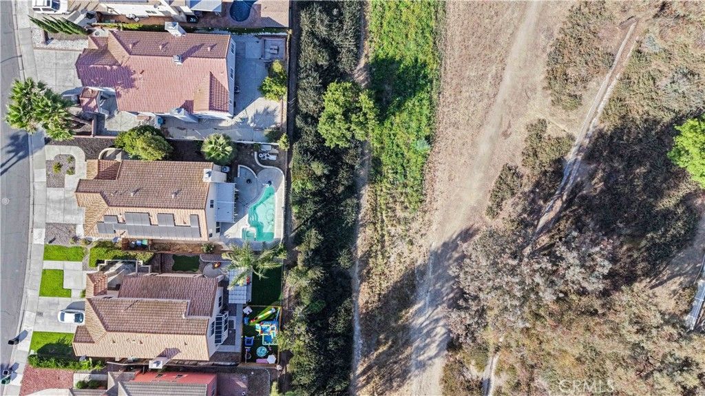 Image 4 of property listing at 39878 Avenida Miguel Oeste, Murrieta, CA 92563