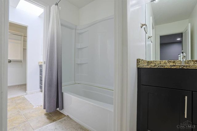 9864 Timbers Drive, Blue Ash, OH 45242