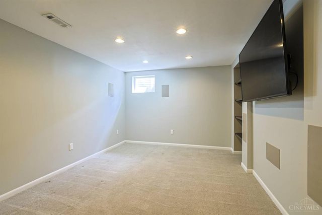 9864 Timbers Drive, Blue Ash, OH 45242