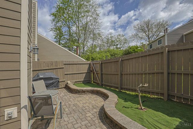9864 Timbers Drive, Blue Ash, OH 45242