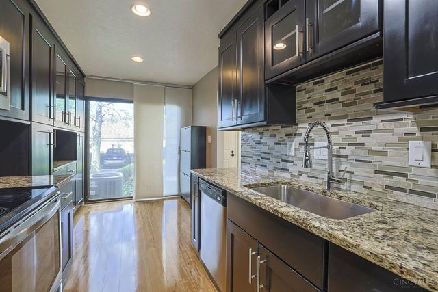 9864 Timbers Drive, Blue Ash, OH 45242