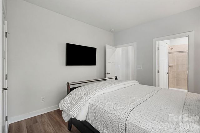8504 Everwood Avenue, Huntersville, NC 28078
