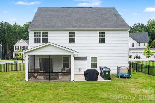8504 Everwood Avenue, Huntersville, NC 28078
