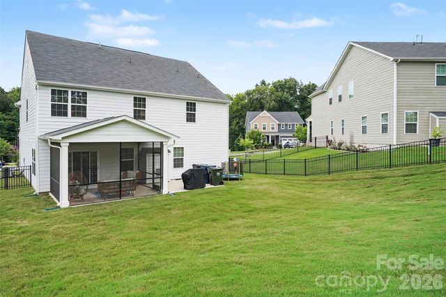 8504 Everwood Avenue, Huntersville, NC 28078