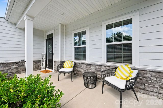 8504 Everwood Avenue, Huntersville, NC 28078