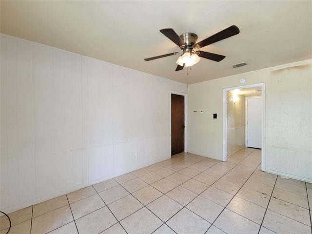 8618 Iron Liege Court, Houston, TX 77088
