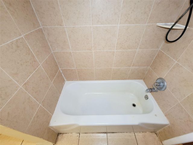 8618 Iron Liege Court, Houston, TX 77088