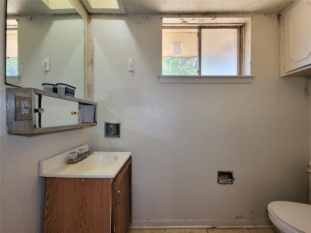 8618 Iron Liege Court, Houston, TX 77088