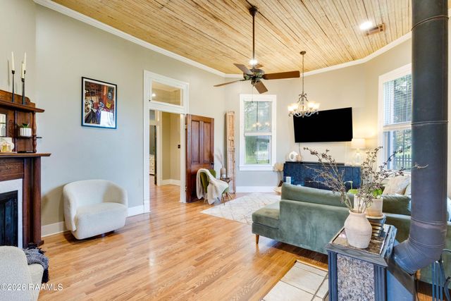 4961 Verot School Road, Youngsville, LA 70592