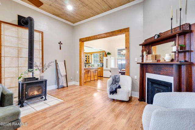 4961 Verot School Road, Youngsville, LA 70592