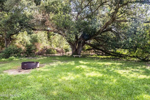4961 Verot School Road, Youngsville, LA 70592