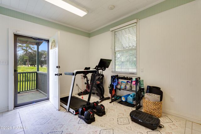 4961 Verot School Road, Youngsville, LA 70592