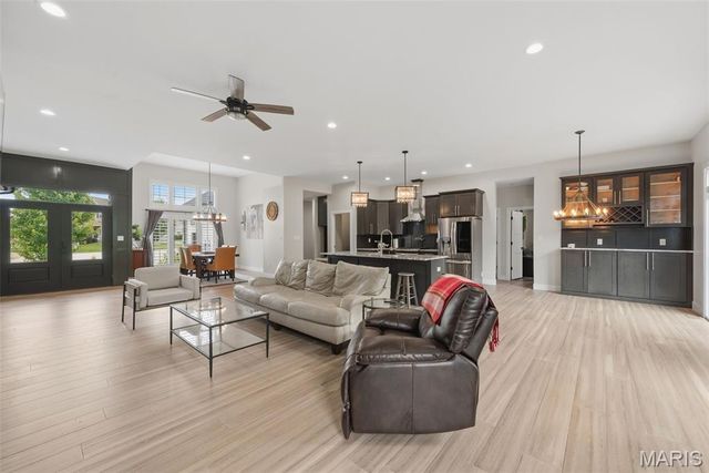 222 Redmond Pines Drive, Wentzville, MO 63385