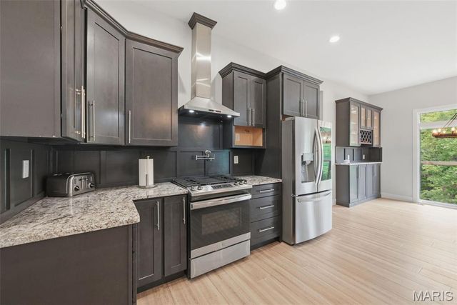 222 Redmond Pines Drive, Wentzville, MO 63385