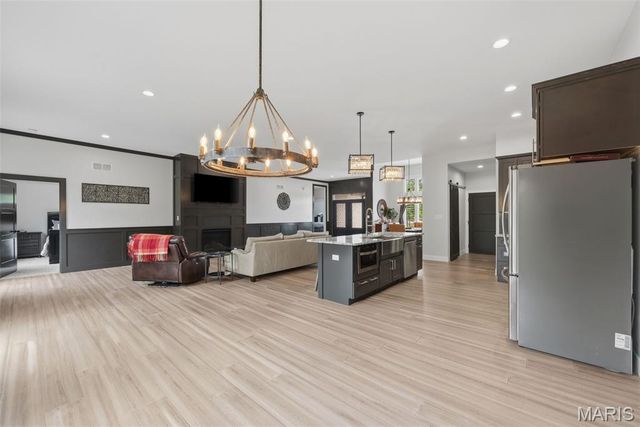 222 Redmond Pines Drive, Wentzville, MO 63385