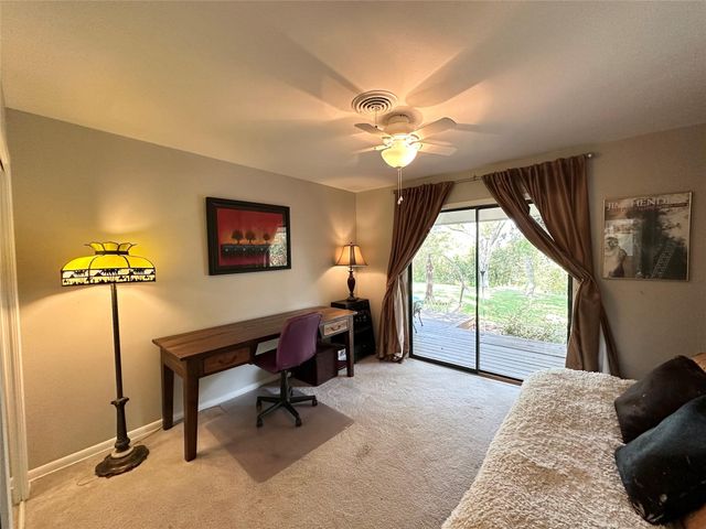 400 Juniper RD, West Lake Hills, TX 78746