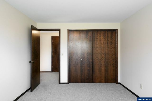 4904 Springhill Dr NW, Albany, OR 97321