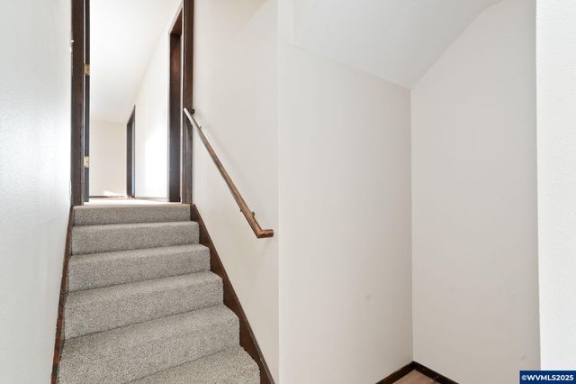 4904 Springhill Dr NW, Albany, OR 97321