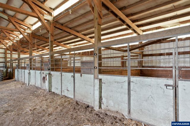 4904 Springhill Dr NW, Albany, OR 97321