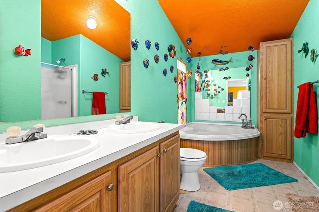 814 Larson Street, Friday Harbor, WA 98250