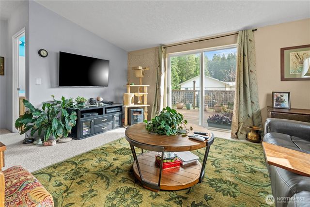 814 Larson Street, Friday Harbor, WA 98250