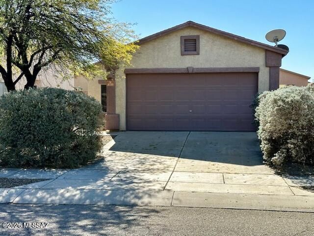 8229 W Zlacket Drive, Tucson, AZ 85757
