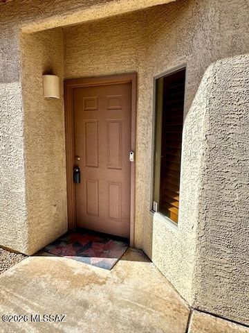 8229 W Zlacket Drive, Tucson, AZ 85757