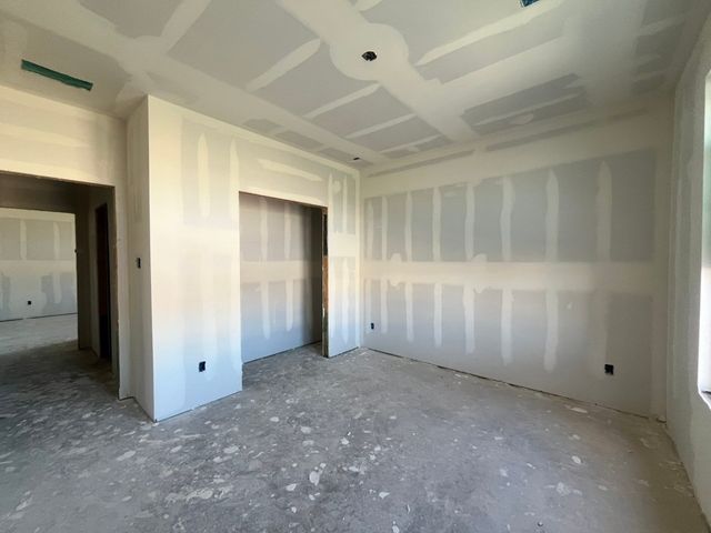 1004 Elmstead Drive, Fort Worth, TX 76108