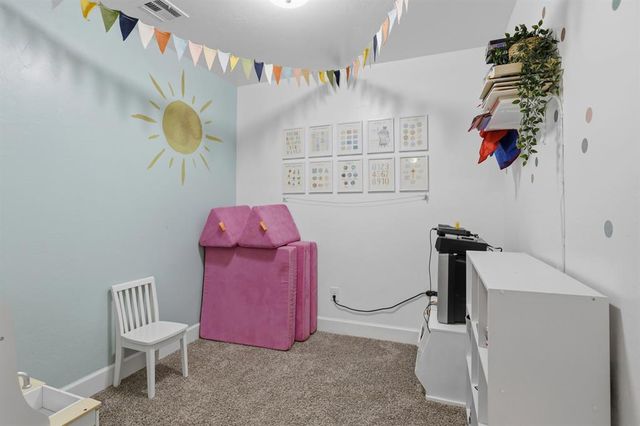 1100 Garrett Farm Road, Newcastle, OK 73065