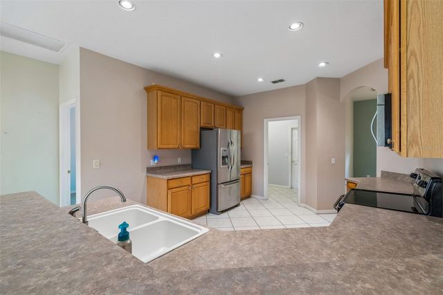 162 TALL PINES PASS, Kissimmee, FL 34759
