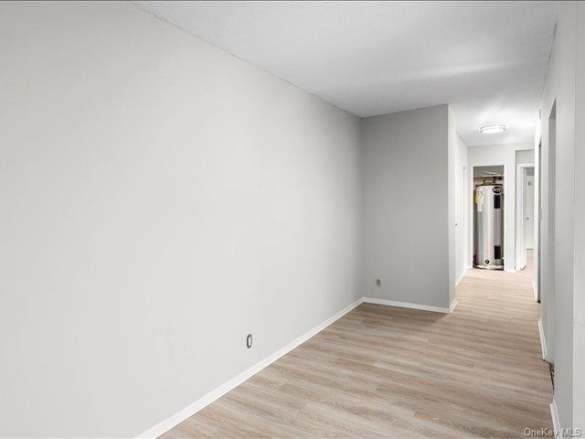 15 Stewart Place 6D, White Plains, NY 10603