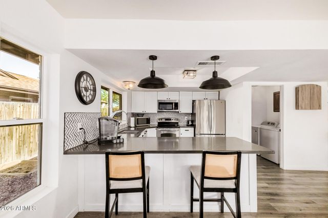 1311 W PECOS Avenue, Mesa, AZ 85202