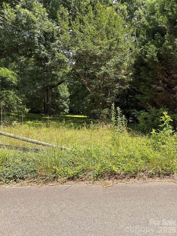 2 acres 33rd Street Drive SE, Hickory, NC 28602