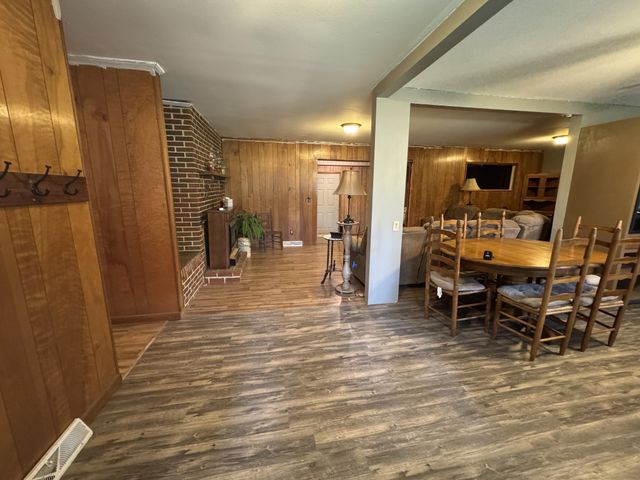 1737 Cummins Mill Rd, Cookeville, TN 38501